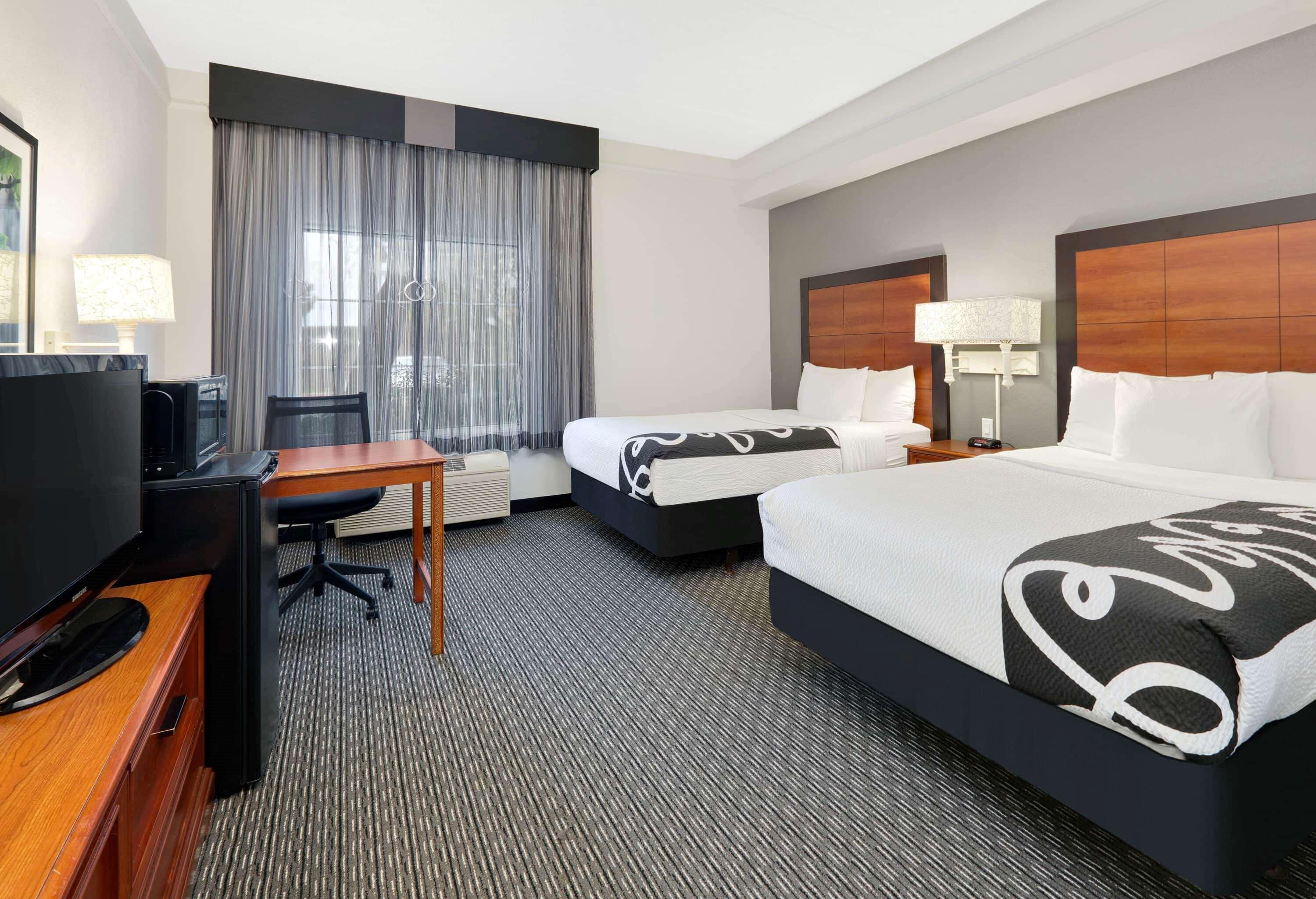 La Quinta By Wyndham Dallas North Central Екстер'єр фото