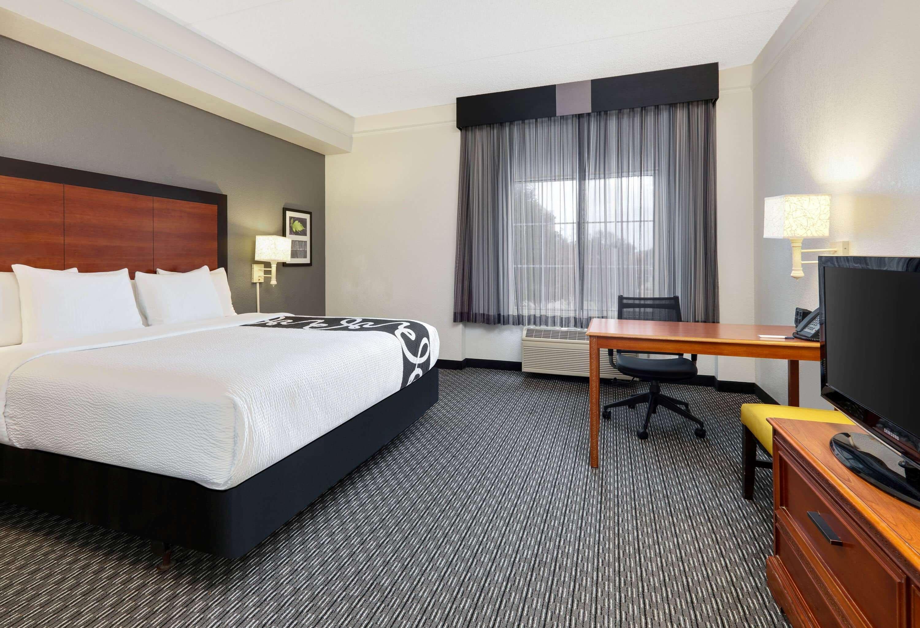La Quinta By Wyndham Dallas North Central Екстер'єр фото