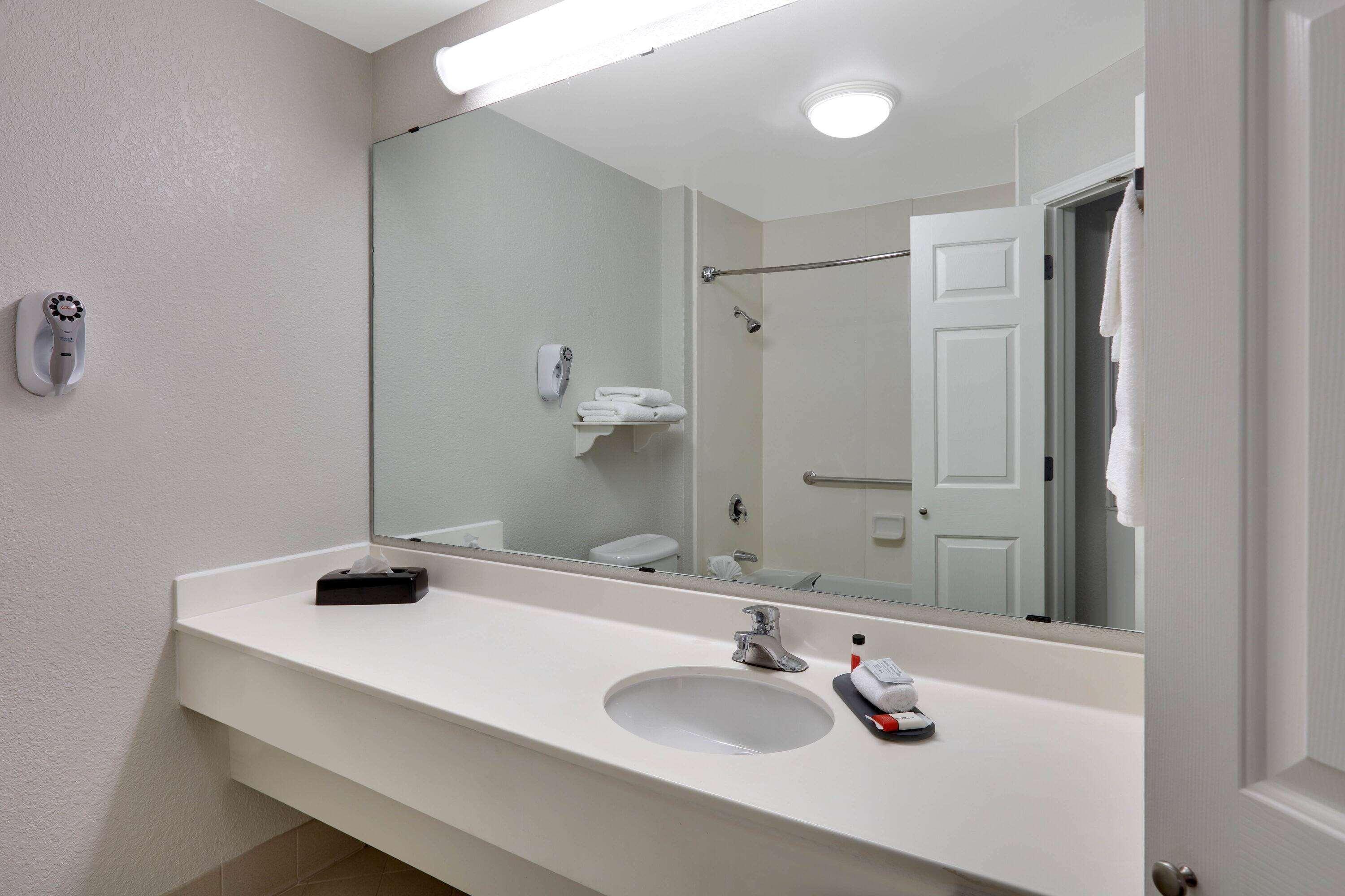 La Quinta By Wyndham Dallas North Central Екстер'єр фото